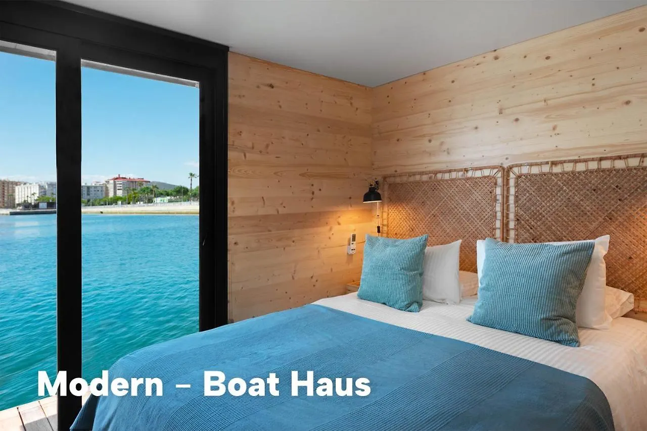 Boat Haus - Casas Flotantes Frente A Gibraltar Hotel La Línea de la Concepción Bådhotel