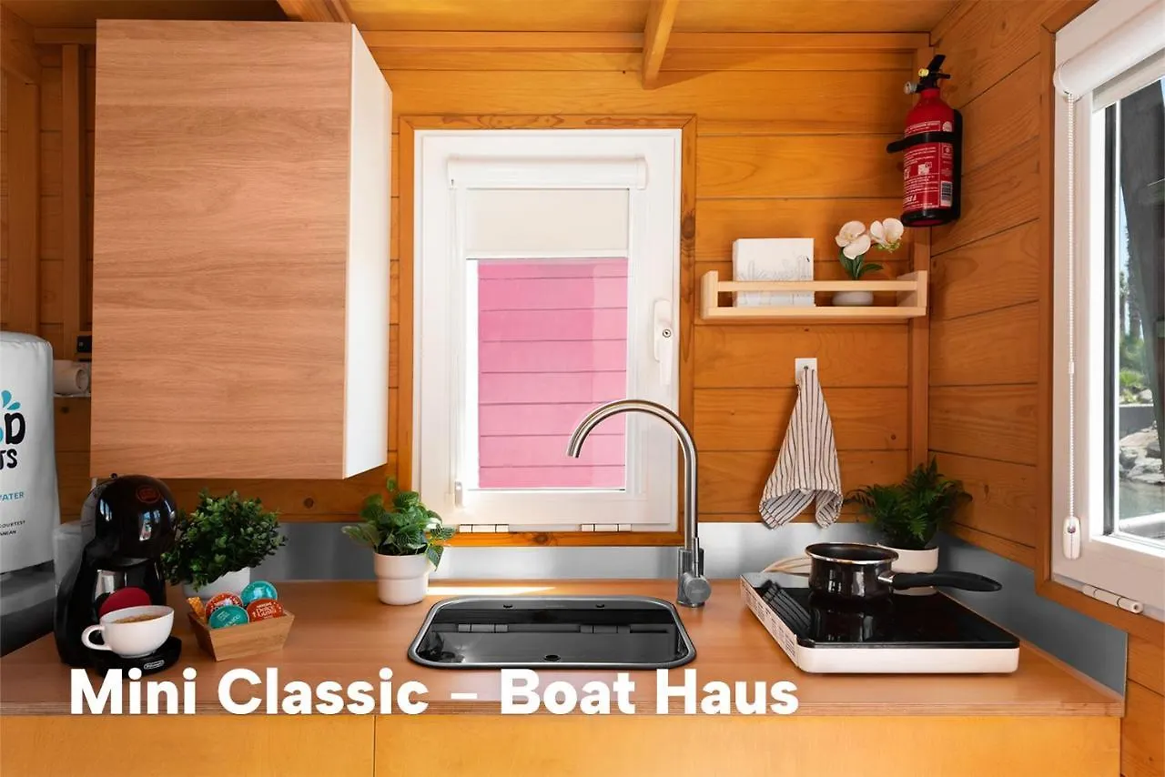 Boat Haus - Casas Flotantes Frente A Gibraltar Hotel La Línea de la Concepción Bådhotel