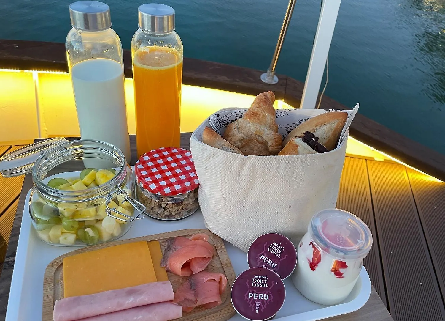 Boat Haus - Casas Flotantes Frente A Gibraltar Hotel La Línea de la Concepción